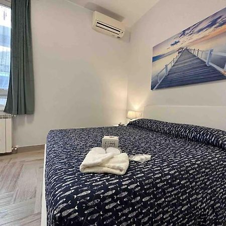 Family Flat Near Metro A Apartment Rome Bagian luar foto